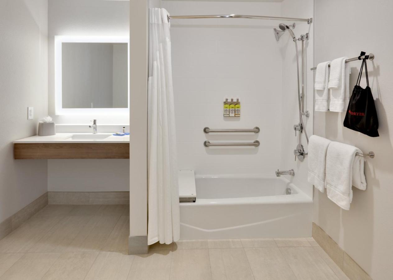 Holiday Inn Express & Suites Fort Worth North - Northlake By Ihg Exteriör bild